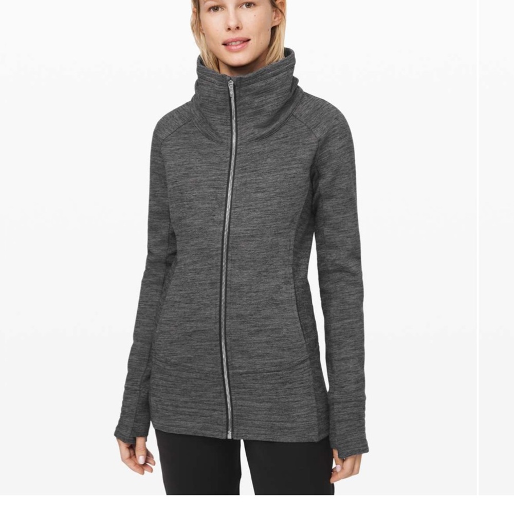 Lululemon radiant III jacket size 6 gray